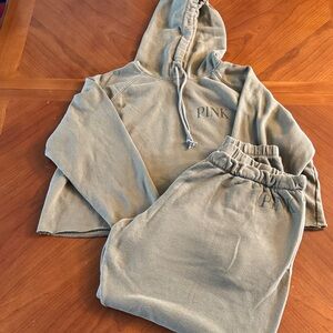 PINK Victoria's Secret Olive Green Hooded cropped Sweatshirt & Jogger Set